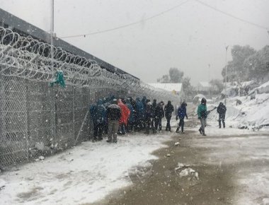 Μυτιλήνη: Σε ξενοδοχεία μεταφέρθηκαν 75 πρόσφυγες της Μόρια